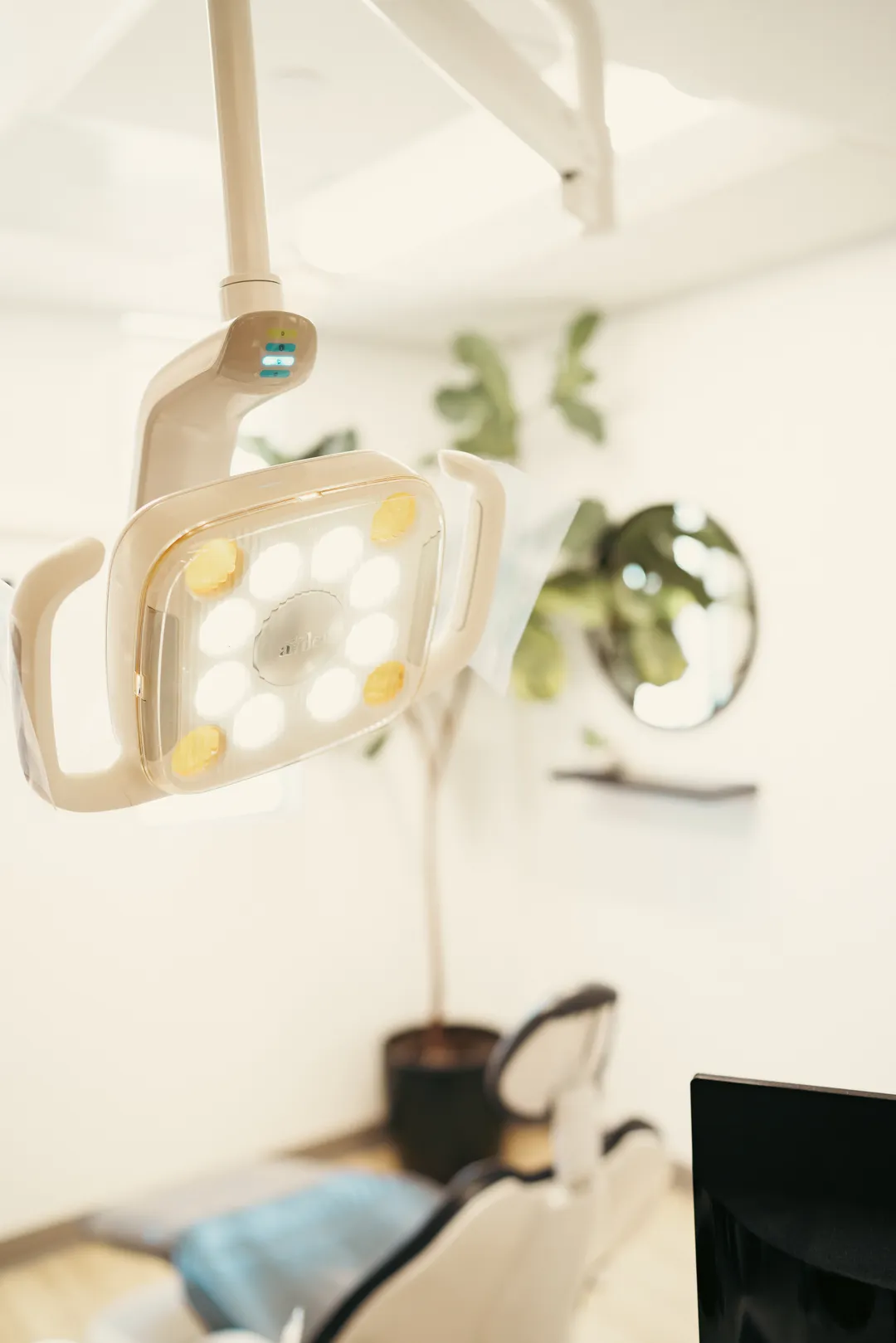 Relaxing sedation dentistry environment for anxious patients